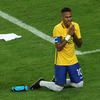 【リオ2016】ブラジルサッカー初優勝瞬間、街中の盛り上がりは…ウサイン・ボルトも観戦、ネイマールのライトニングポーズにもご満悦？ 画像