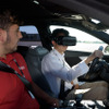 【アウディ TechDay 16】オキュラスを装着したまま運転し、先進安全装備を体験…VRトレーニング 画像