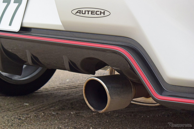 マフラーもNISMO特製だ。