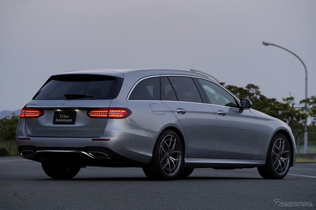 メルセデスベンツ E220d スポーツ