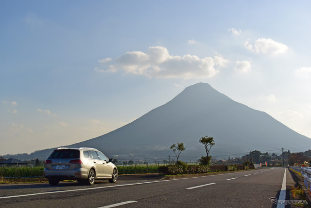 本土最南端の火山、開聞岳に向けて走る。