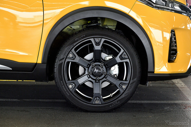 NITROPOWER WARHEAD-S 推奨サイズ:18×7.0JInset42 5H-114.3/カラー:セミグロスブラック+アンダーカット/タイヤサイズ:225/45R18