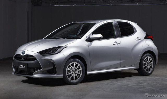 高級スタッドレス⭐︎ スタッドレス＋ホイール商戦が熱い！ 安いだけじゃなく安全＋カッコ