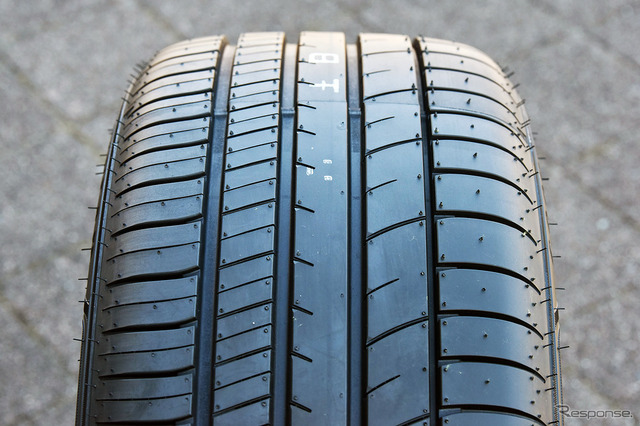 グッドイヤー EfficentGrip RVF02