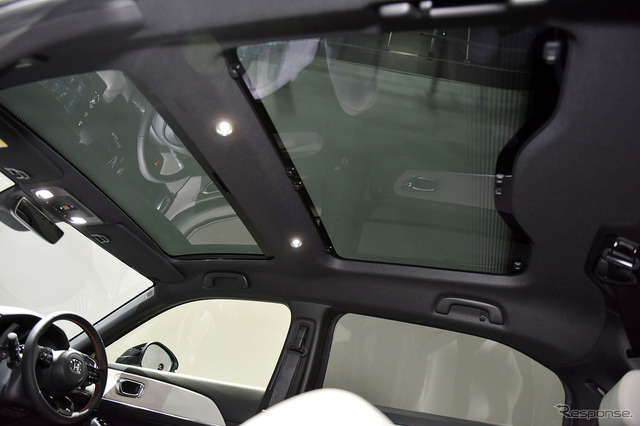 ホンダ ヴェゼル 新型】建築物を意識してデザインした…インテリア