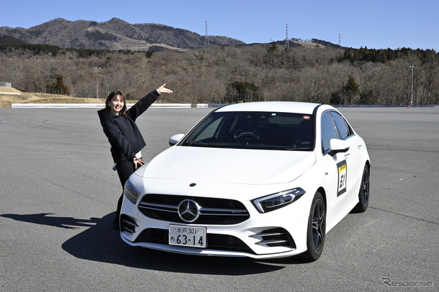 今回お借りしたのは2リットル&4WDのメルセデスAMG A35 4MATICセダン
