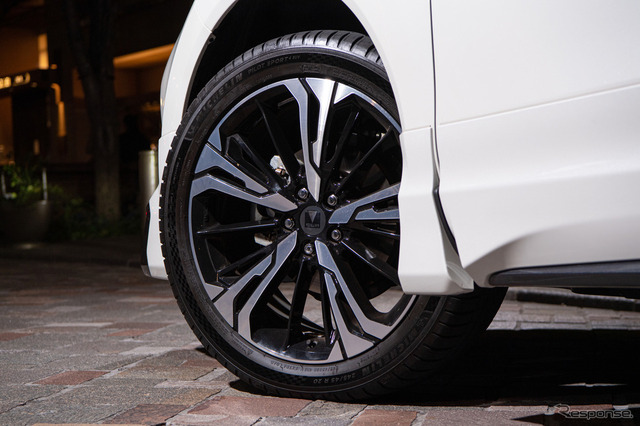 AR Visualizerでモデリスタのハリアーをいつでもどこでも体験できる