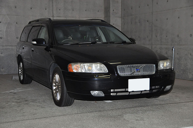 VOLVO V70(オーナー/橋本 亮さん)by プロショップ ヴォーグ