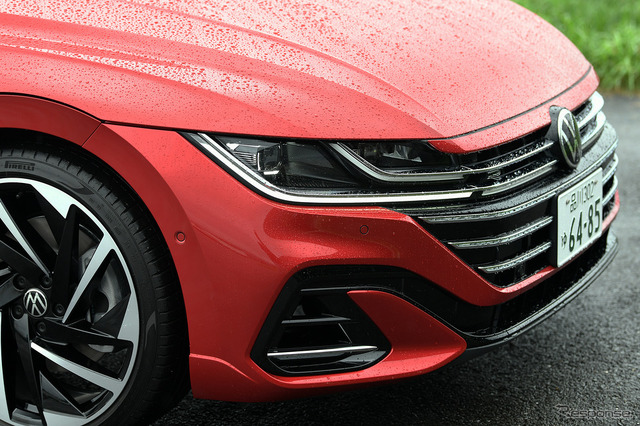 VW アルテオン シューティングブレーク(Rライン)