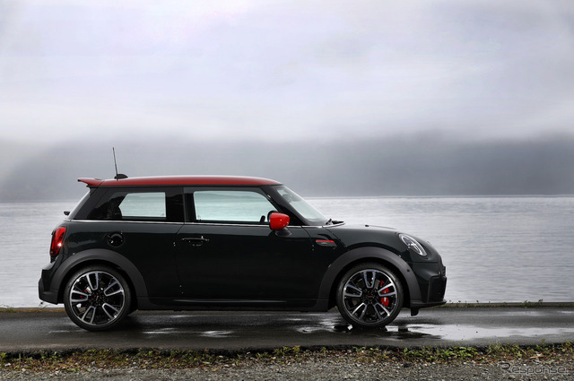 MINI JOHN COOPER WORKS ハッチバックモデル