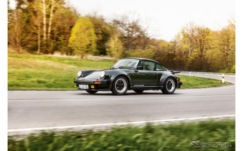 ポルシェ911（930）