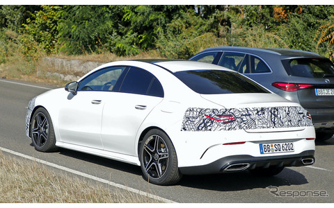 メルセデスベンツ CLA 改良新型プロトタイプ（スクープ写真）