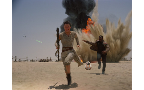 『スター・ウォーズ/フォースの覚醒』(C) 2015Lucasfilm Ltd. & TM. All Rights Reserved
